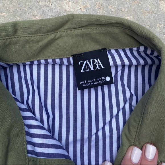 Mini dress - Picture 3 of 5